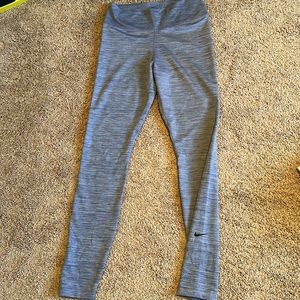 Nike leggings
